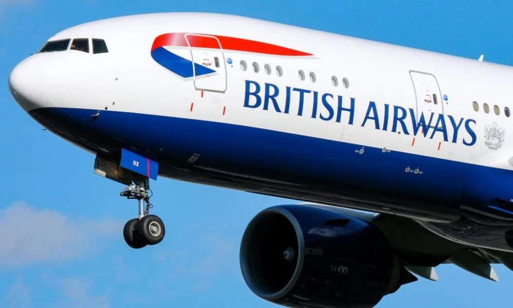 Σοκ σε πτήση της British Airways: Πλημμύρισε καμπίνα αεροσκάφους